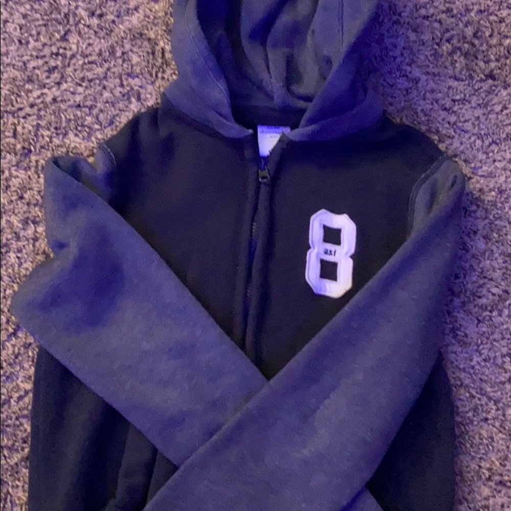 Abercrombie hoodies and sweater 9/10 - Picture 2 of 6